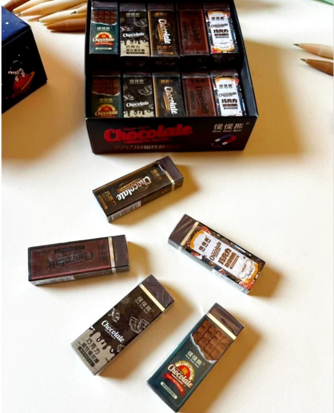 پاکن شکلاتی