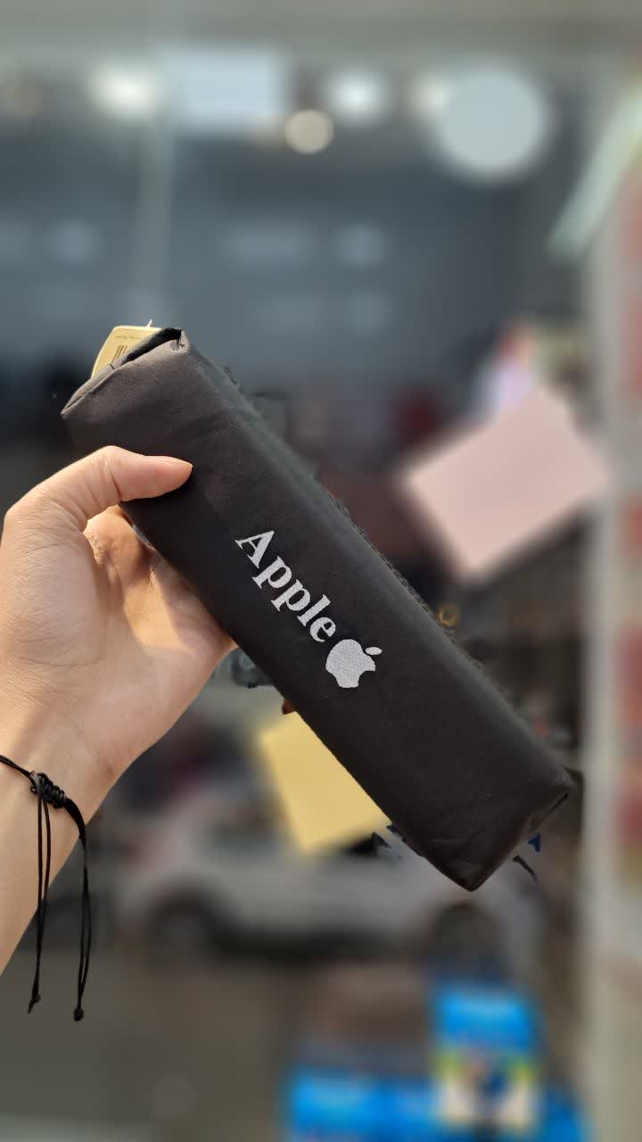 جامدادی تک زیپ تک‌رنگ طرح Apple | سبک، شیک و جادار